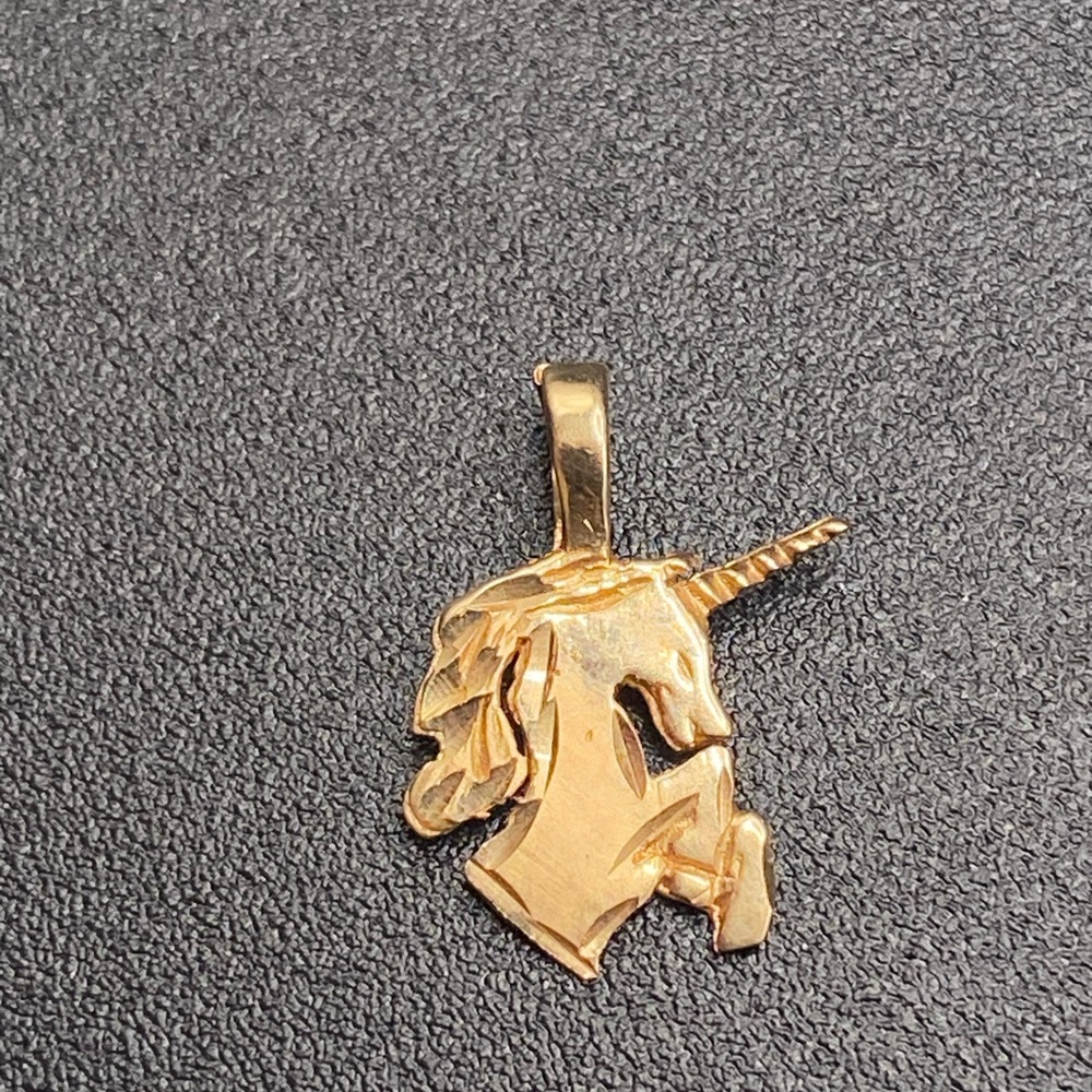 14k unicorn charm